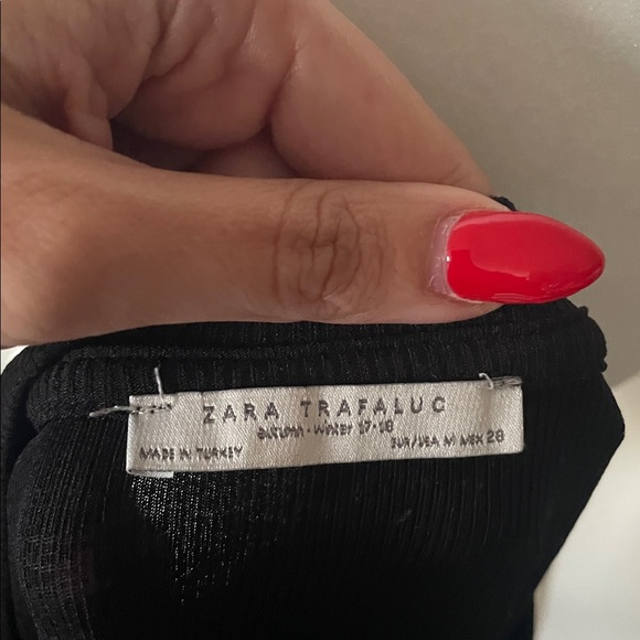 Zara Trafaluc Black Ribbed Long Sleeve Top with Pearl Button Cuffs - Picture 8 of 8